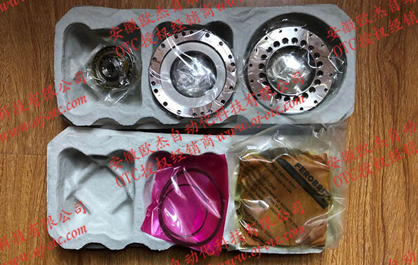 OTC DAIHEN W-L02270 reducer – close-up Close-up of OTC DAIHEN W-L02270 reducer