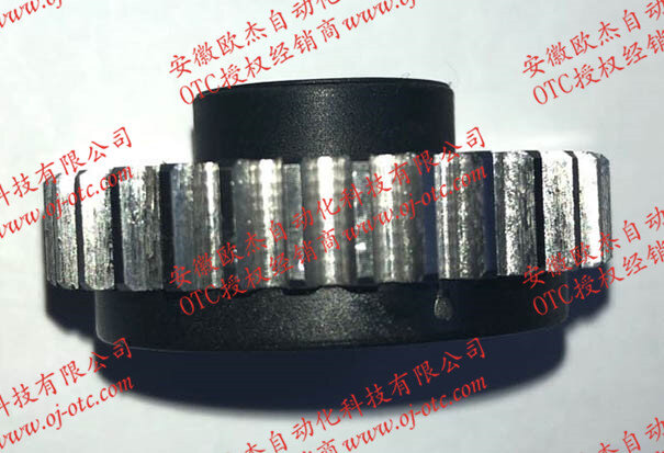 OTC DAIHEN U30057B20 gear – side view OTC DAIHEN U30057B20 gear assembly side view