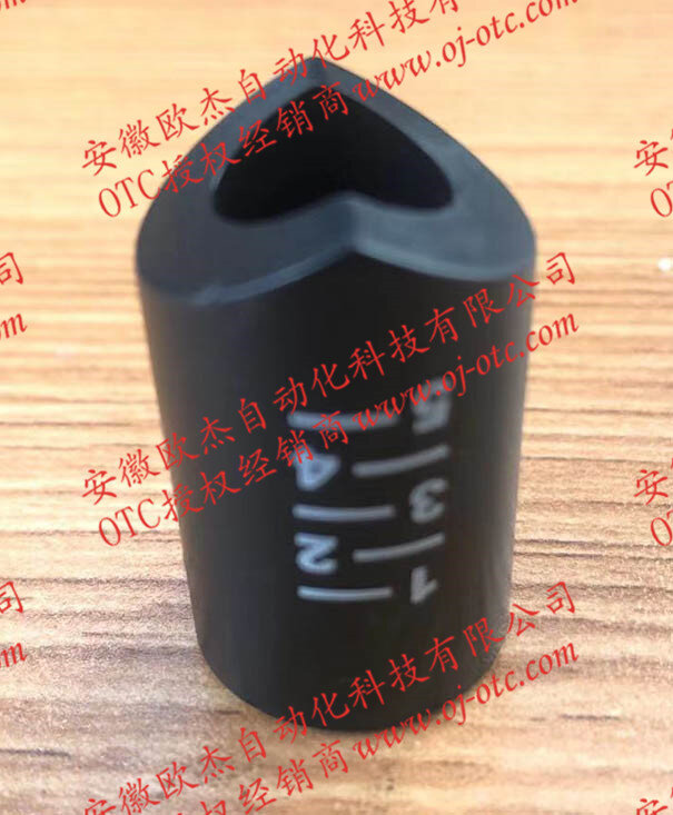 OTC DAIHEN U30055H04 handle cover side view