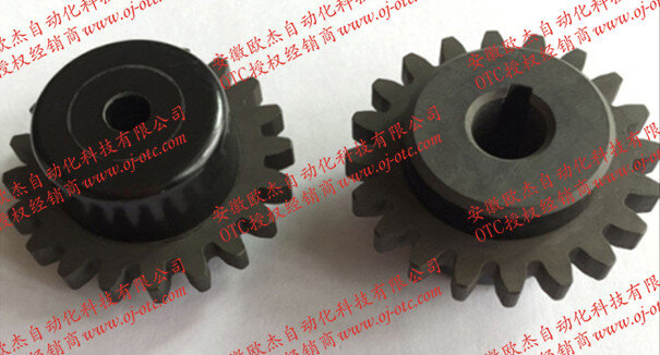 OTC DAIHEN U5185Q00 drive gear side view with teeth