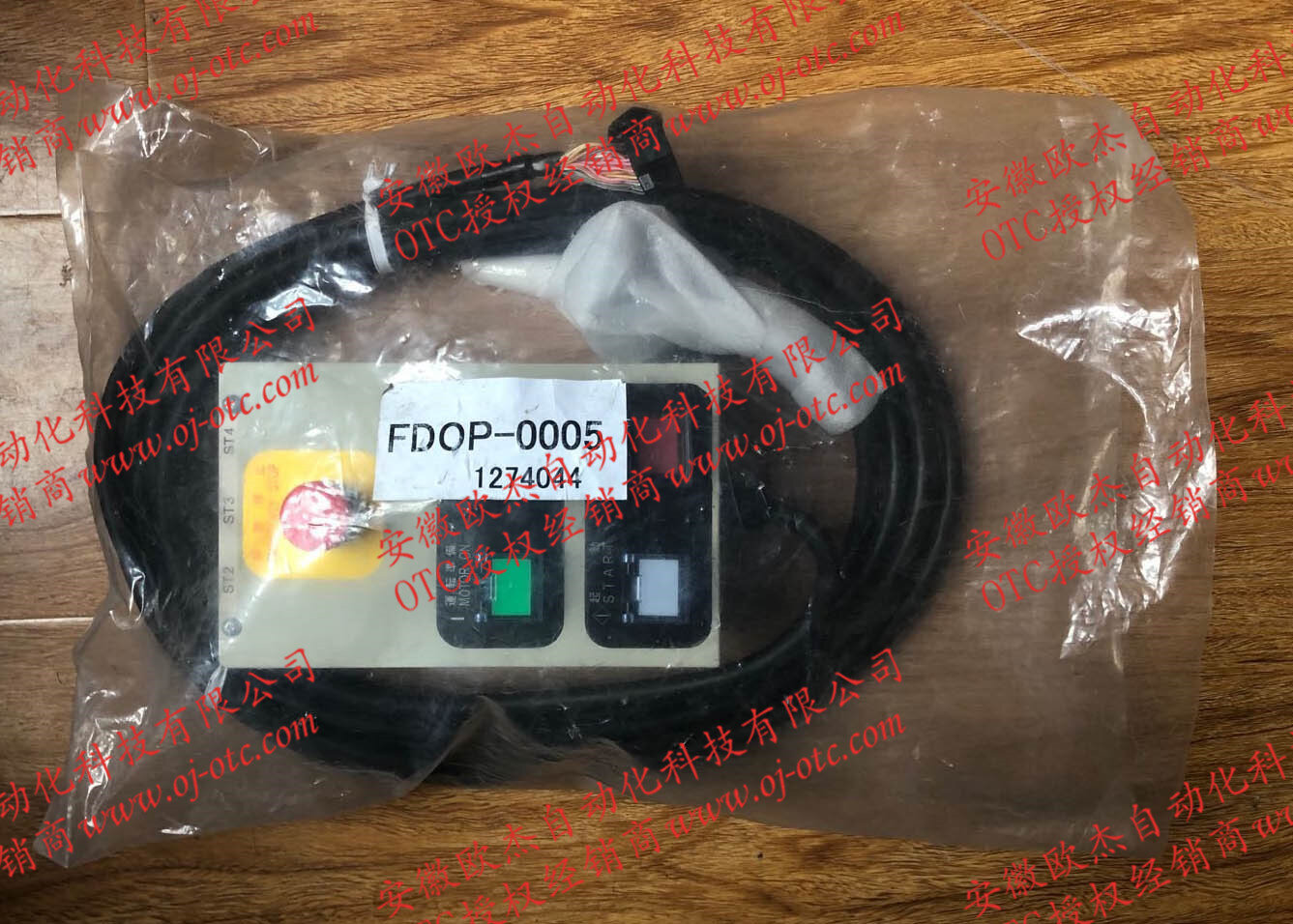 OTC DAIHEN FDOP-0005 operation box side view