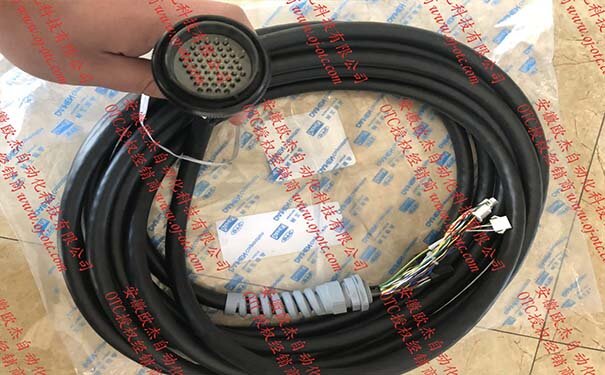 OTC Daihen AX/AII Series Teach Pendant Cable L9241F00 8m Genuine Japanese Import